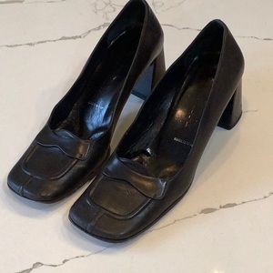 Prada pumps 38